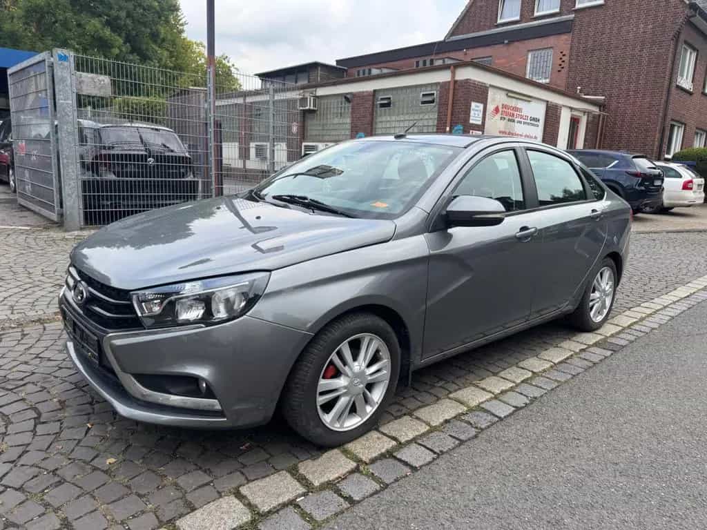 Lada Vesta 1.6/Klima/R.Kamera/Benzin/LPG 02/2018-photo-1