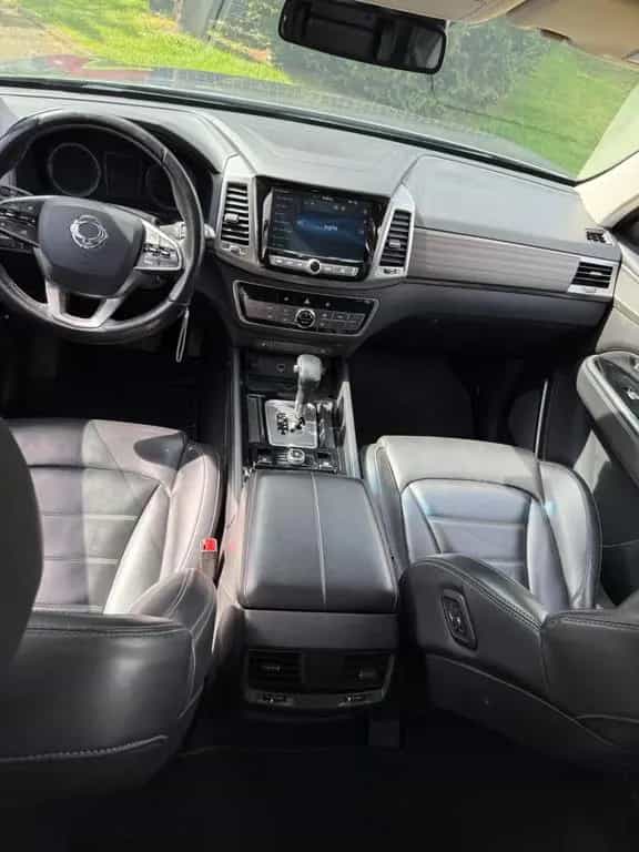 Ssangyong REXTON 2.2 Diesel e-XDi 220 Sapphire 4WD AT ... 01/2019-photo-7