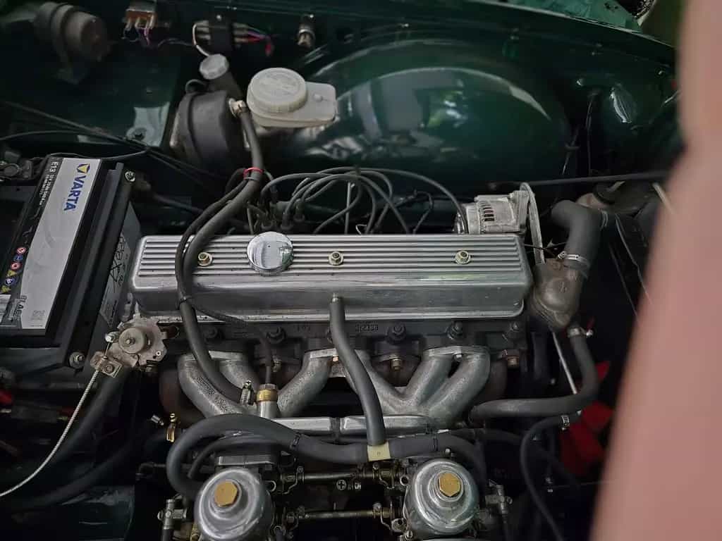 Triumph TR6 12/1972-photo-4
