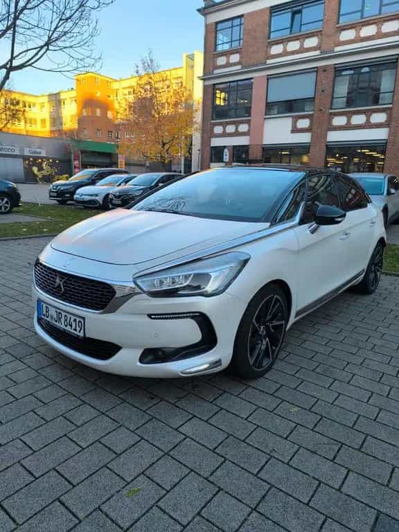 DS Automobiles DS5 BlueHDi 180 Stop&Start EAT6 - 08/2017-photo-3