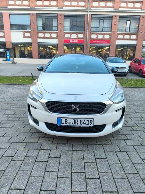 DS Automobiles DS5 BlueHDi 180 Stop&Start EAT6 - 08/2017-photo-4