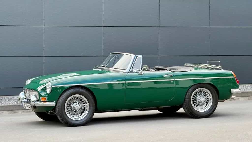 MG MGB C Roadster mit Werkszertifikat 09/1968-photo-1