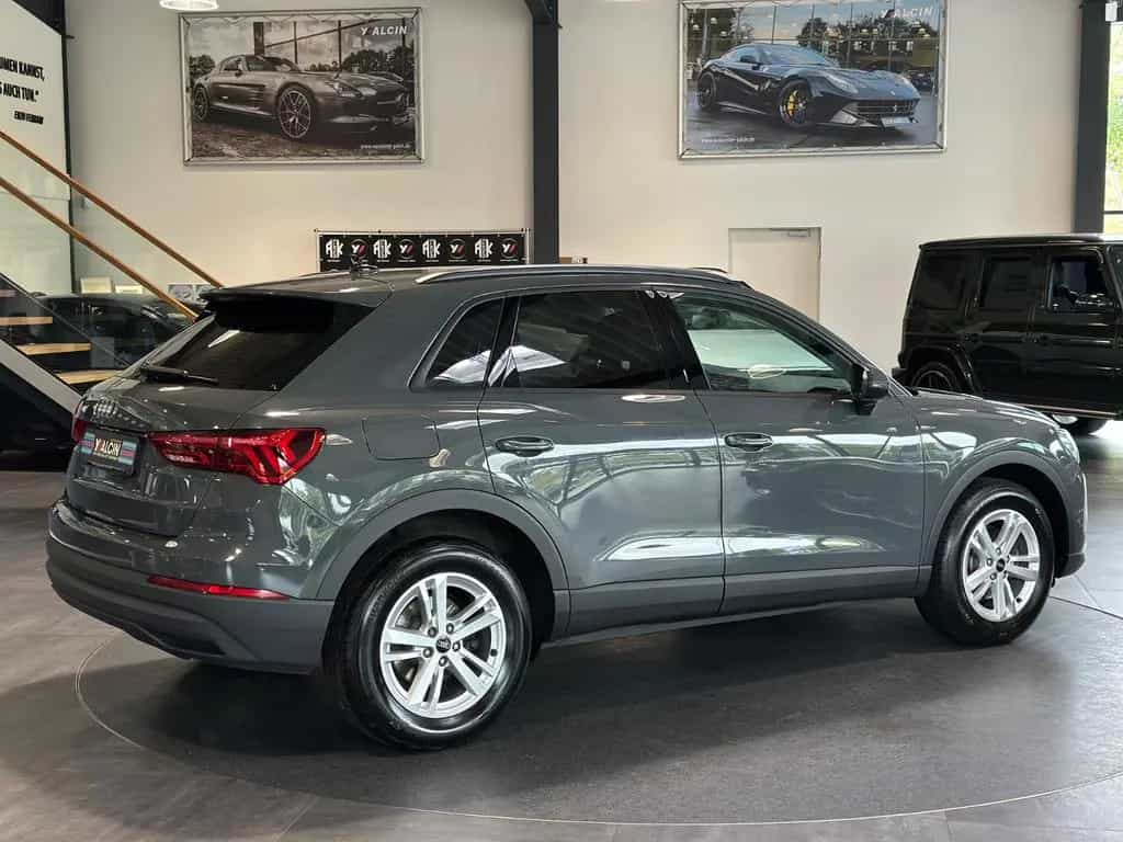 Audi Q3 35 TFSI S tronic Sport 1.HA/NAVI/LED/ACC/LM 04/2023-photo-2