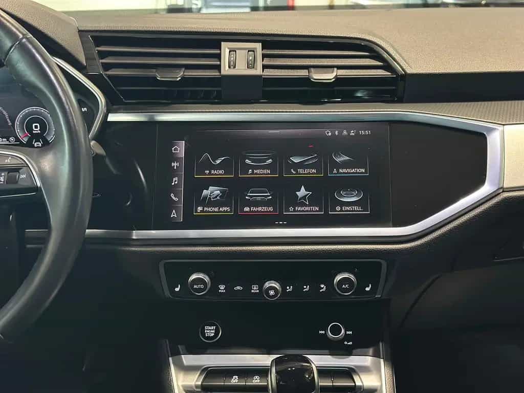 Audi Q3 35 TFSI S tronic Sport 1.HA/NAVI/LED/ACC/LM 04/2023-photo-23