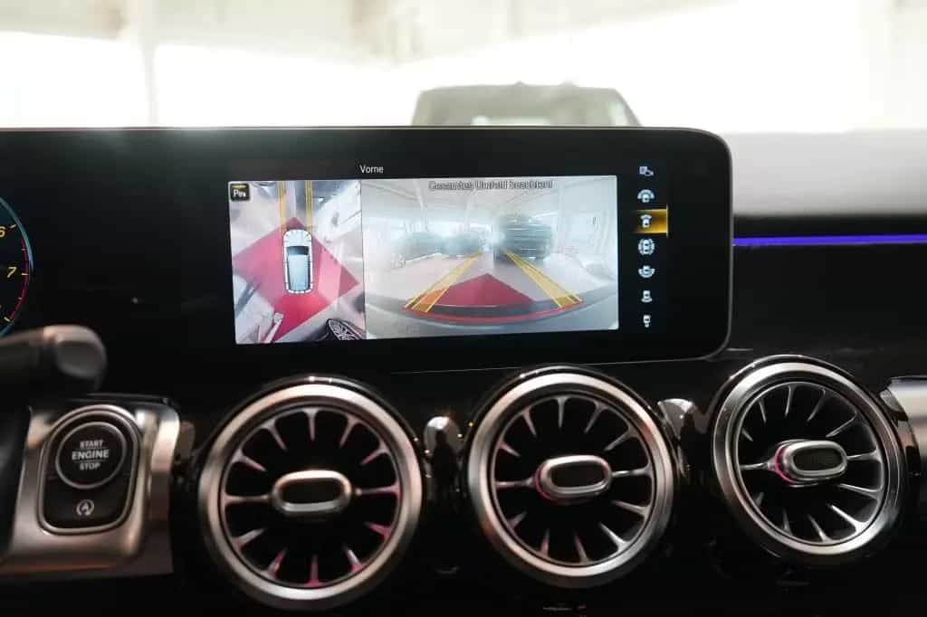 Mercedes-Benz GLB 200 7G AMG Line *LED*Navi*Kamera*Virtual*AHK 09/2020-photo-14