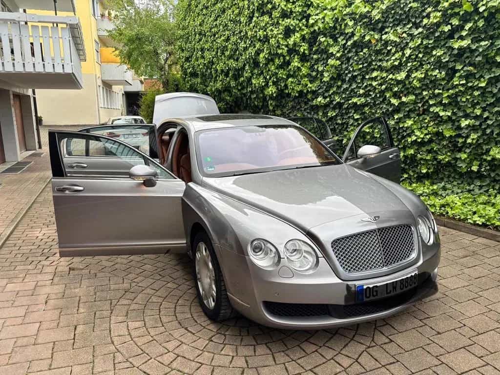 Bentley Flying Spur sehr gepflegt wg. Todesfall 11/2005-photo-0