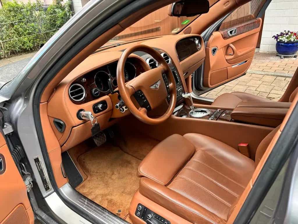 Bentley Flying Spur sehr gepflegt wg. Todesfall 11/2005-photo-4