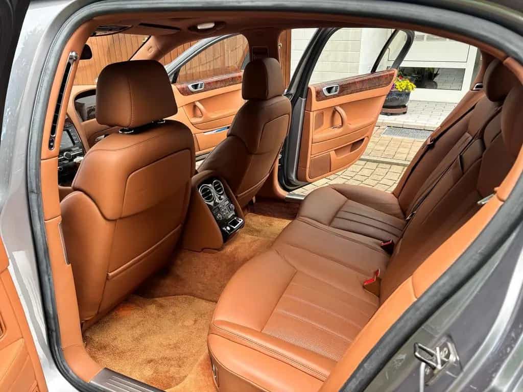 Bentley Flying Spur sehr gepflegt wg. Todesfall 11/2005-photo-6