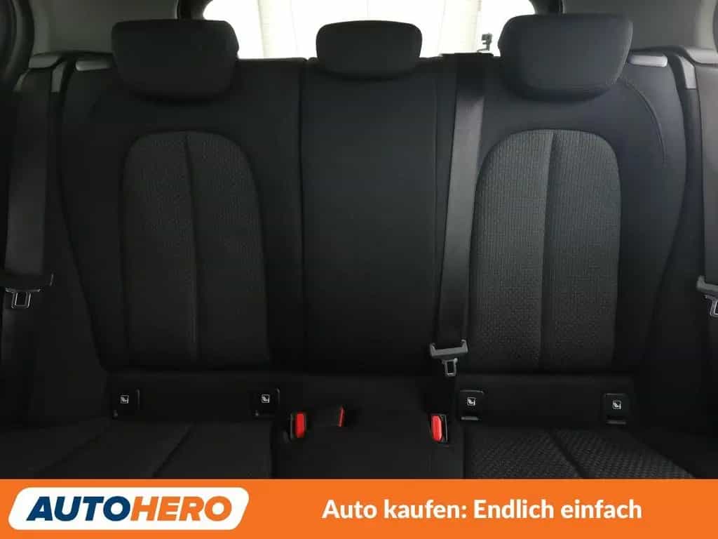 BMW 118 i Advantage Aut*NAVI*LED*TEMPO*PDC*SHZ* 12/2020-photo-15