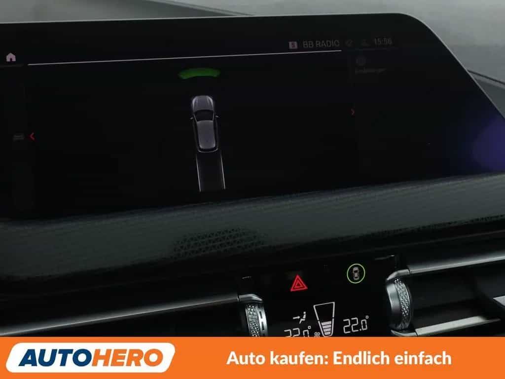 BMW 118 i Advantage Aut*NAVI*LED*TEMPO*PDC*SHZ* 12/2020-photo-22