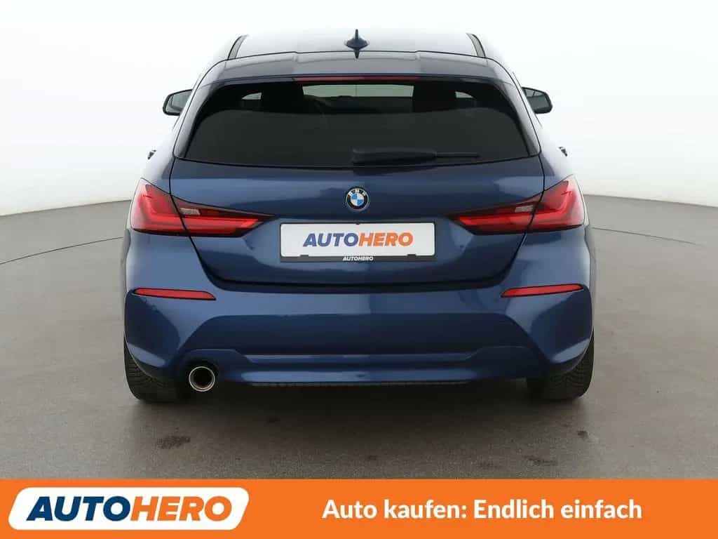 BMW 118 i Advantage Aut*NAVI*LED*TEMPO*PDC*SHZ* 12/2020-photo-4