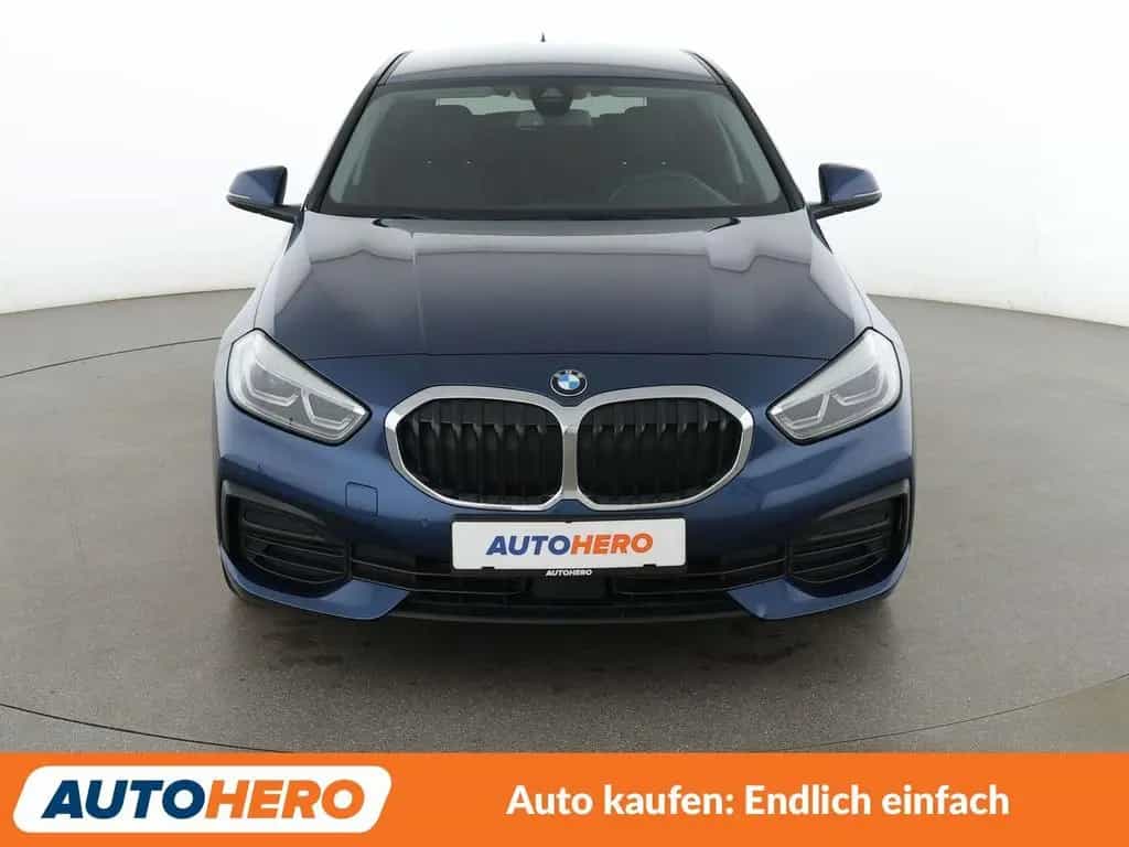 BMW 118 i Advantage Aut*NAVI*LED*TEMPO*PDC*SHZ* 12/2020-photo-8
