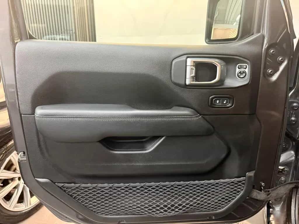 Jeep Wrangler Unlimited Sahara*Alpine*R-Kam*4x4*Voll* 01/2020-photo-19