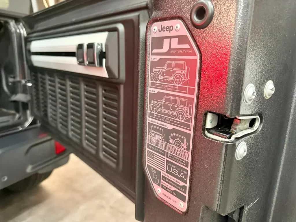Jeep Wrangler Unlimited Sahara*Alpine*R-Kam*4x4*Voll* 01/2020-photo-40