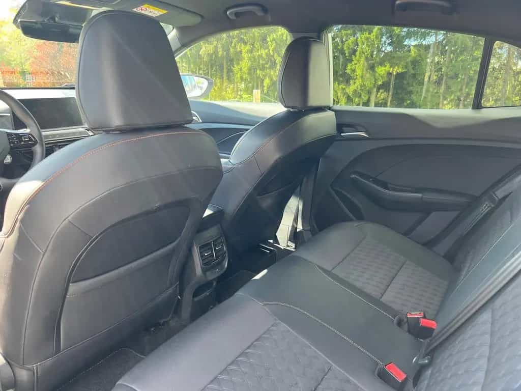 MG MG3 1.5 Hybrid+ Luxury Edition 12/2024-photo-4