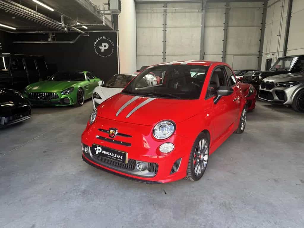 Abarth 695 TRIBUTO FERRARI /CARBON/N°1056/1199 12/2011-photo-15