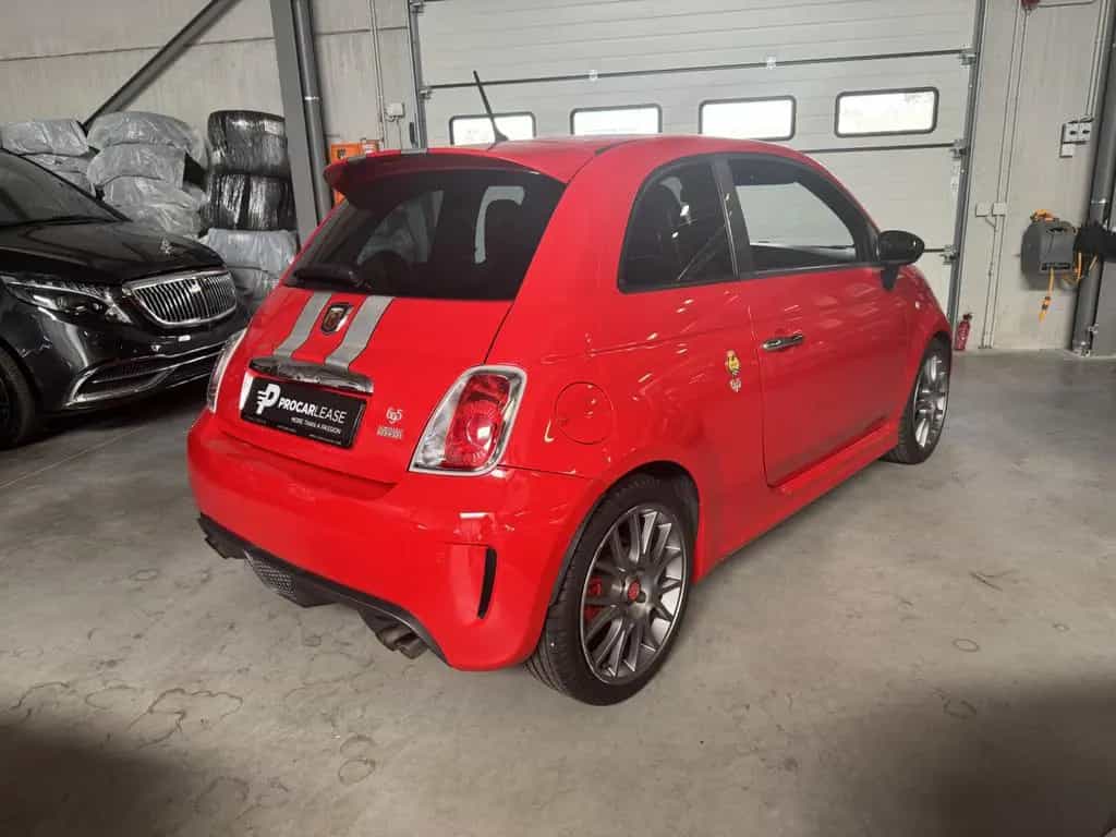 Abarth 695 TRIBUTO FERRARI /CARBON/N°1056/1199 12/2011-photo-18