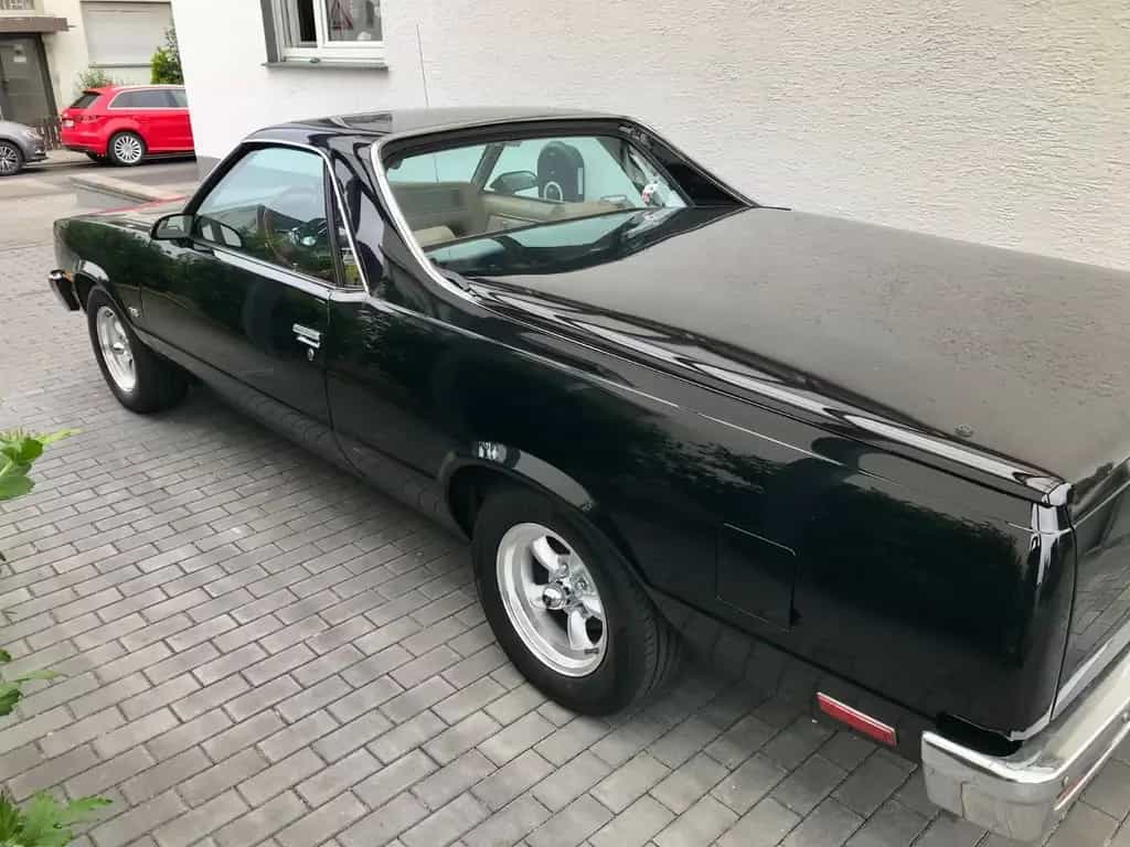 Chevrolet El Camino 10/1986-photo-2
