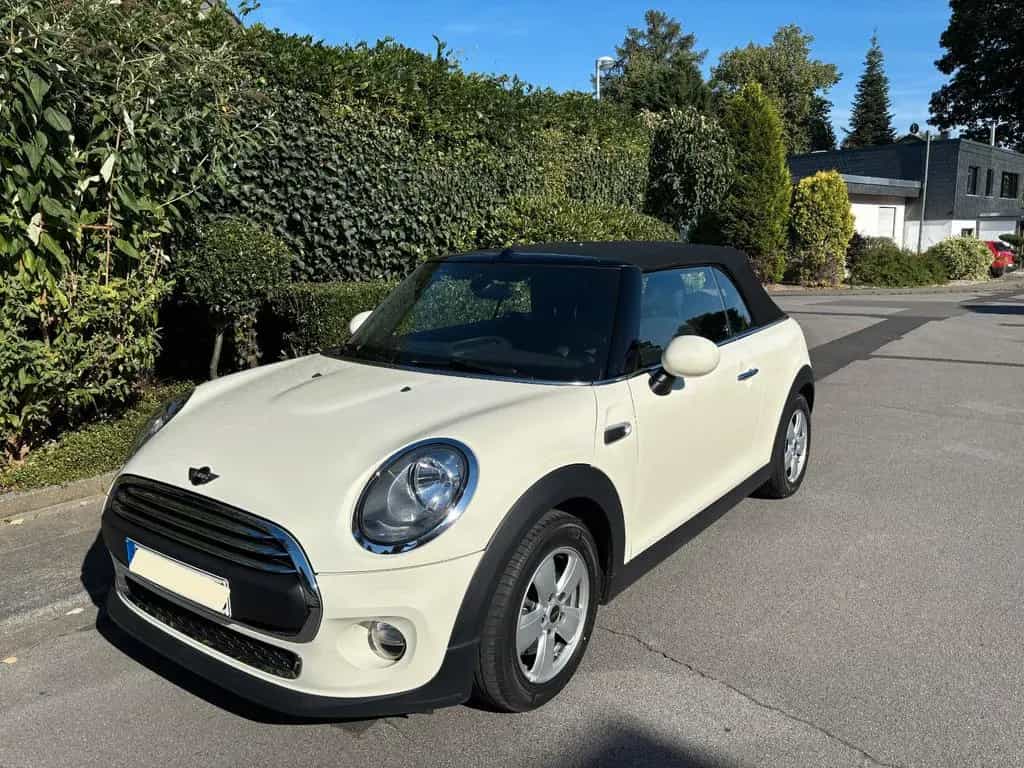 MINI One Cabrio One 05/2016-photo-0