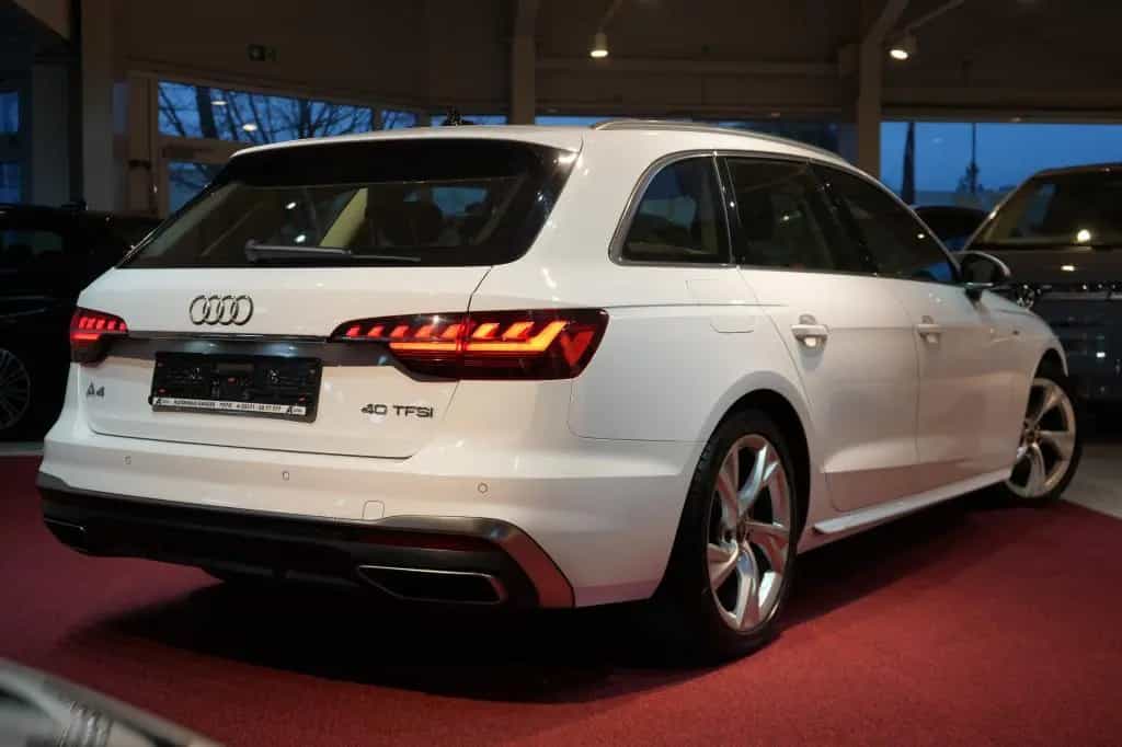 Audi A4 Avant 40 TFSI S line *MATRIX*Navi*Virtual* 06/2023-photo-3