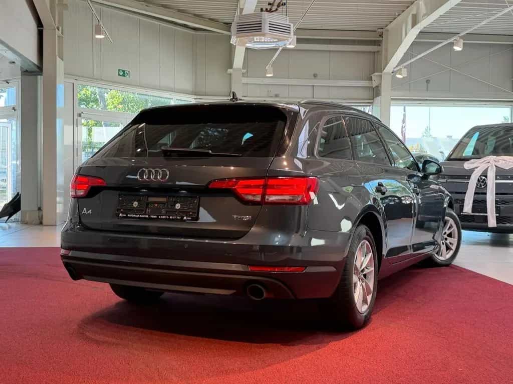 Audi A4 Avant 2.0 TFSI ultra *LED*Navi*Kamera* 12/2015-photo-3