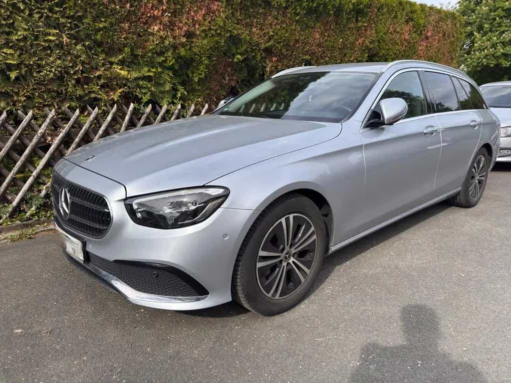 Mercedes-Benz E 200 8fach*AHK*MBUX*LED*Avantgarde*Business*Parktro 12/2021-photo-9