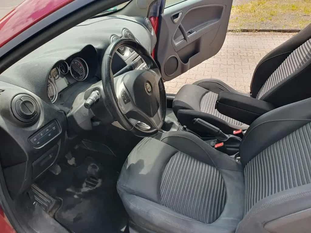 Alfa Romeo MiTo 1,4 16V MultiAir 12/2011-photo-9