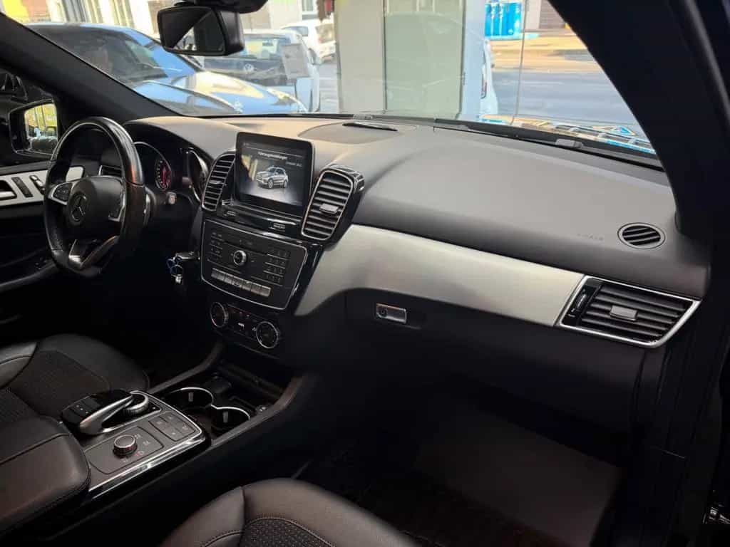 Mercedes-Benz GLE 43 AMG 4 MATIC STANDHZG LED KAMERA Airmatic 02/2017-photo-22