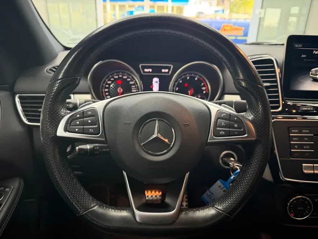 Mercedes-Benz GLE 43 AMG 4 MATIC STANDHZG LED KAMERA Airmatic 02/2017-photo-24
