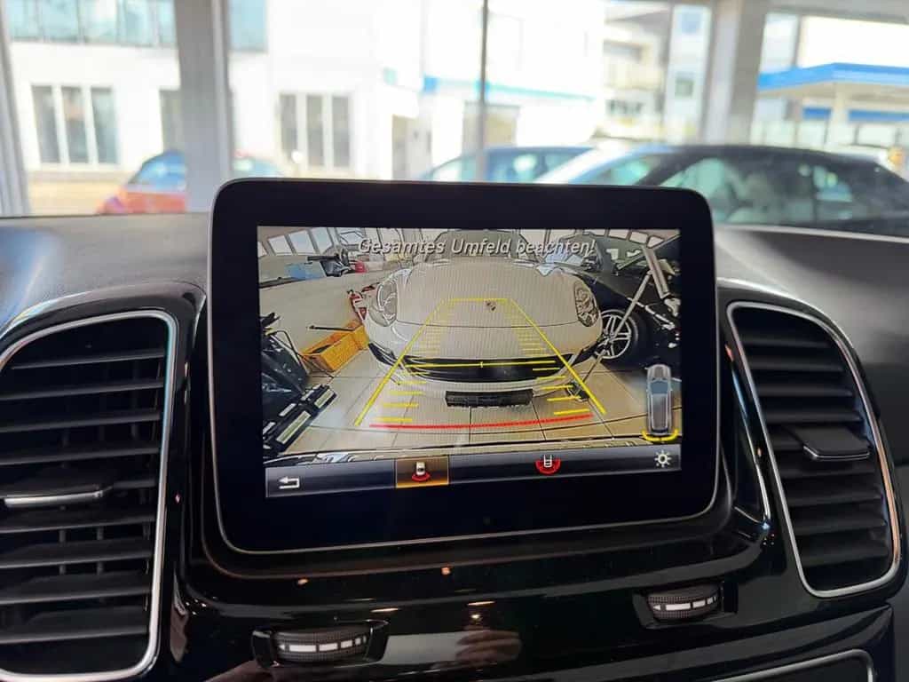 Mercedes-Benz GLE 43 AMG 4 MATIC STANDHZG LED KAMERA Airmatic 02/2017-photo-28