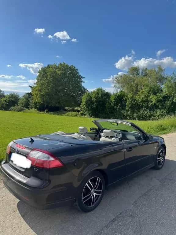 Saab 9-3 2.0t Linear Cabriolet Linear 11/2004-photo-4