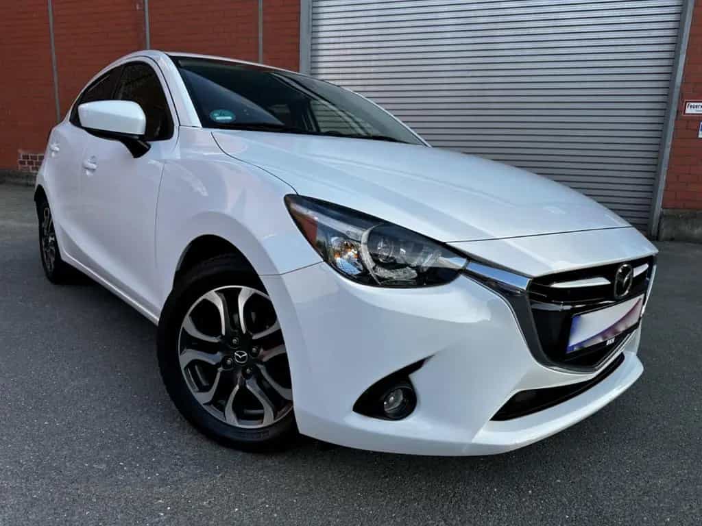 Mazda 2 Sports-Line*Multi*Tempo*Navi*Spur*SHZ*PDC*EU6 11/2015-photo-1