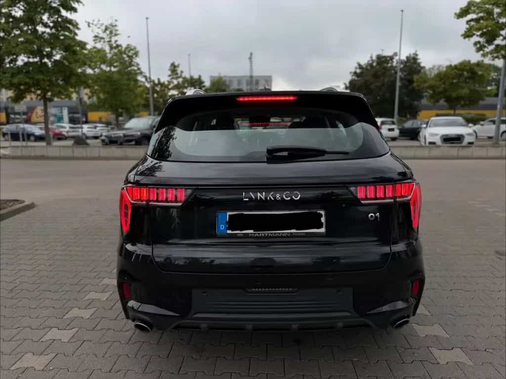 Lynk&Co 01 1.5 145KW 01 HEV DCT in sehr gutem Zustand 12/2021-photo-2