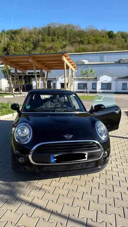 MINI ONE Blackyard Blackyard 08/2019-photo-0