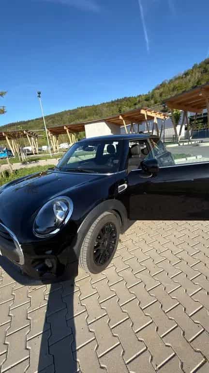 MINI ONE Blackyard Blackyard 08/2019-photo-5