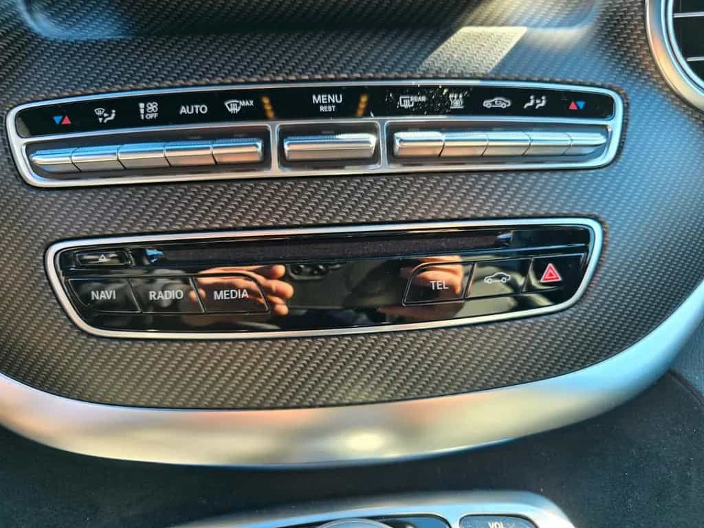 Mercedes-Benz V 250 d Aut. 4MATIC EXCLUSIVE EDIT. lang EXC... 08/2017-photo-3