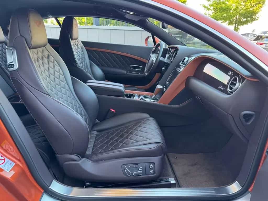 Bentley Continental GT 6.0 W12 Speed 4WD Mulliner 06/2016-photo-6