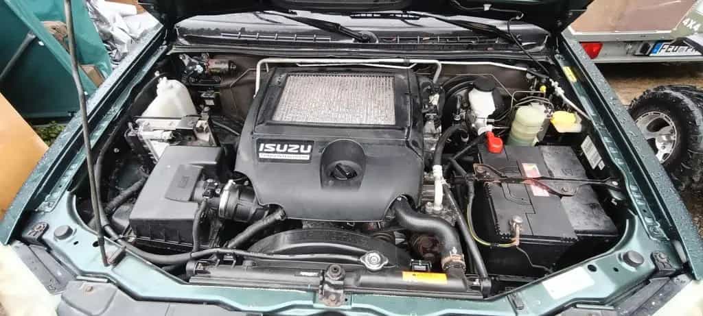 Isuzu D-Max 4x4 mit neuem Motor, Turbo, 172€ Steuer 02/2010-photo-6