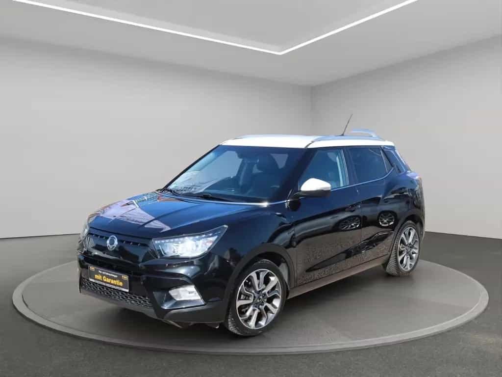 Ssangyong Tivoli 1.6 e-XDi 160 /KAMERA/LEDER/LED 12/2015-photo-0