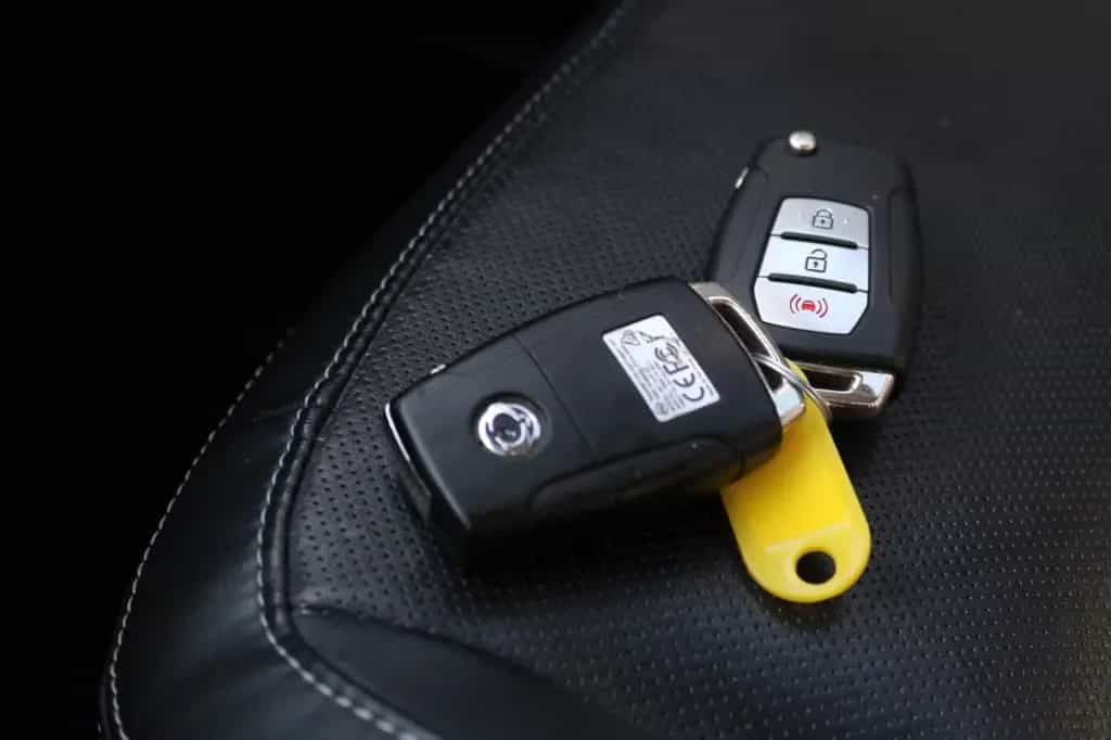 Ssangyong Tivoli 1.6 e-XDi 160 /KAMERA/LEDER/LED 12/2015-photo-15