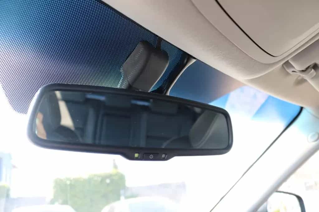 Ssangyong Tivoli 1.6 e-XDi 160 /KAMERA/LEDER/LED 12/2015-photo-27