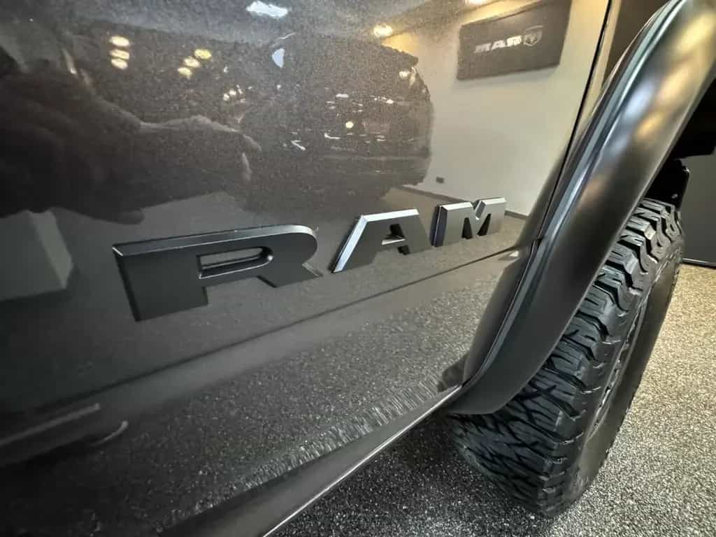 Dodge RAM 3500 LARAMIE AEV OFF ROAD 6.4L-V8 37"-LONG 03/2026-photo-18