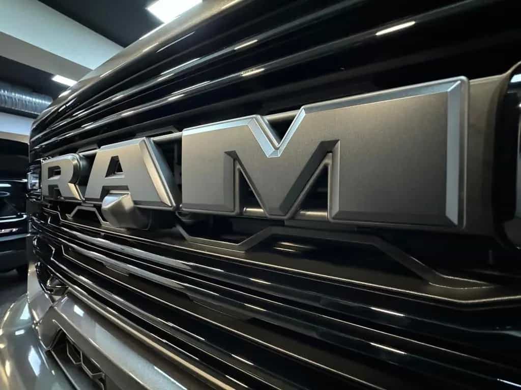 Dodge RAM 3500 LARAMIE AEV OFF ROAD 6.4L-V8 37"-LONG 03/2026-photo-23