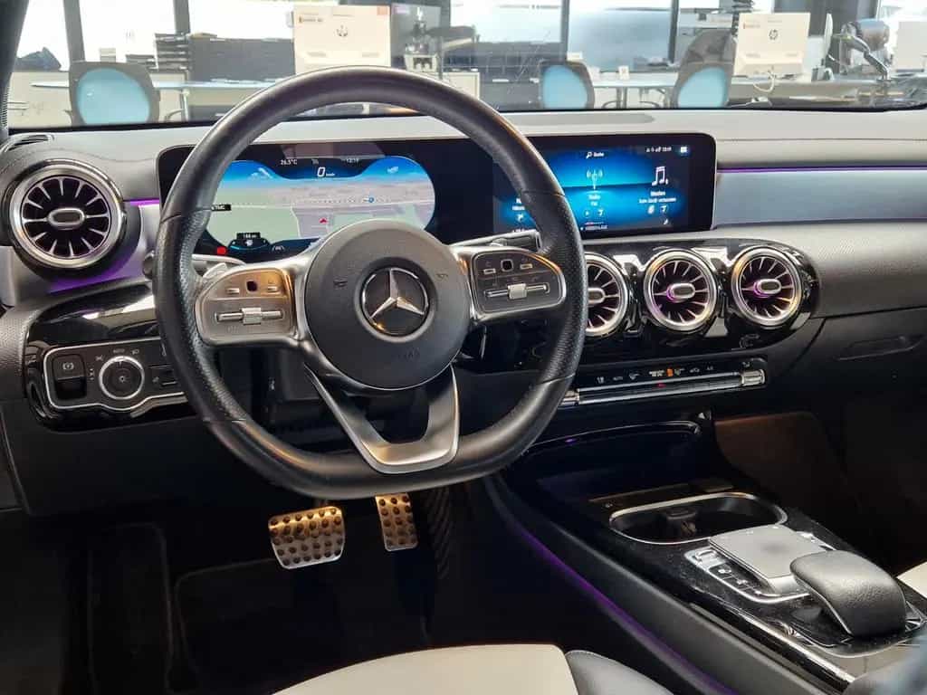 Mercedes-Benz CLA 220 AMG-Line*KAMERA*LED*LEDER*BI-COLOR SITZE 06/2019-photo-13