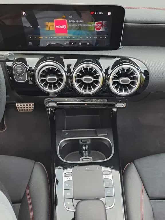 Mercedes-Benz CLA 220 Shooting Brake /DCT/AMG-Line/Pano/LED 09/2019-photo-7