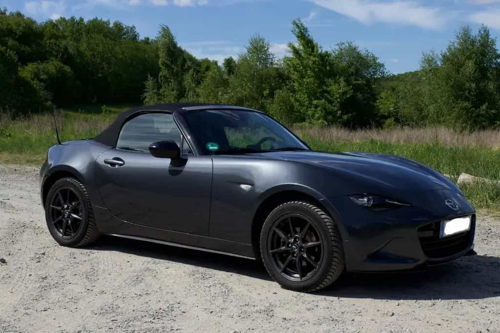 Mazda MX-5 1.5 SKYACTIV-G 131 Exclusive-Line Exclu... 12/2016-photo-5