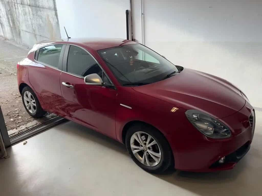 Alfa Romeo Giulietta 1.6 JTDm TCT 120 CV Super 05/2016-photo-2