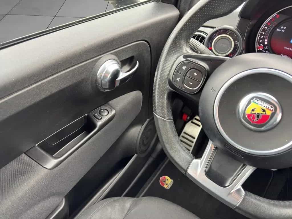 Abarth 595C 1.4 T-Jet MY19  PDC/CARPLAY/DAB/KLIMA 12/2019-photo-25