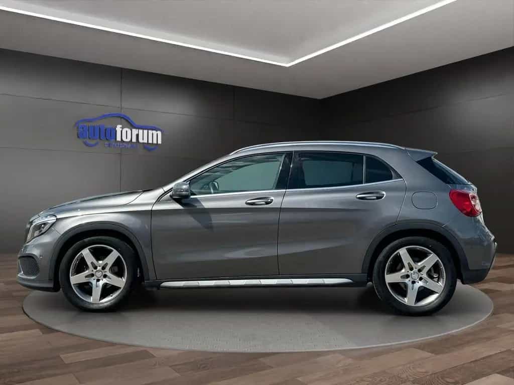 Mercedes-Benz GLA 200 AMG°NAVI°BI-XENON°HARMAN&KARDON°20"LM 03/2015-photo-7