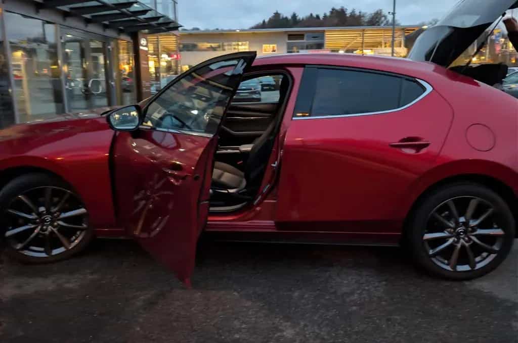 Mazda 3 2.0 SKYACTIV-G M-Hybrid Selection Selection 10/2020-photo-1